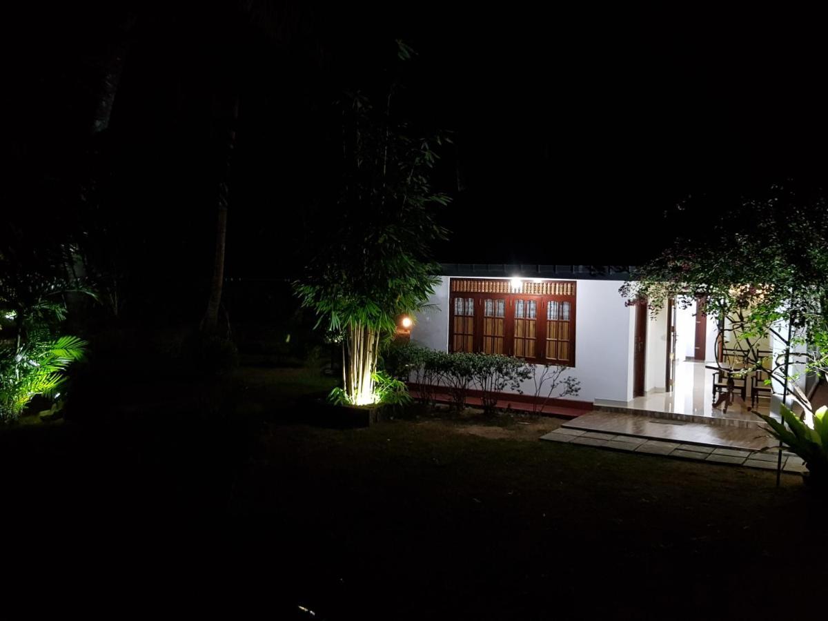Keshan Villa Tangalle Buitenkant foto